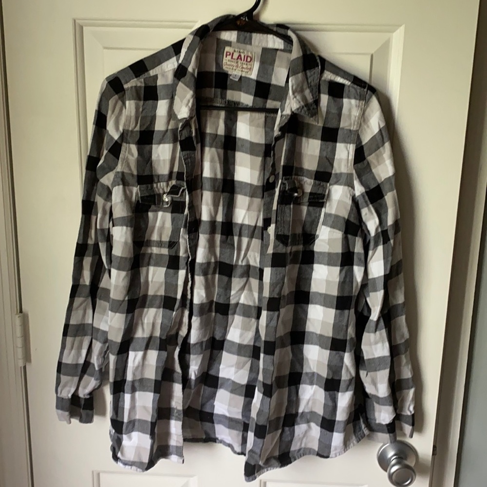 Black White Gray Plaid Long Sleeve Top